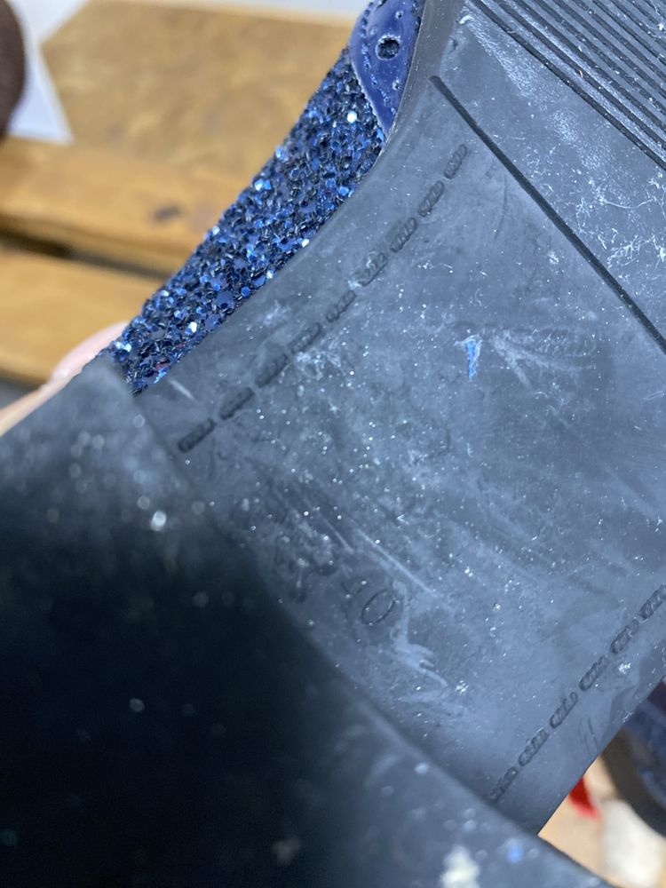 Sapato de pele verdadeira, azul marinho