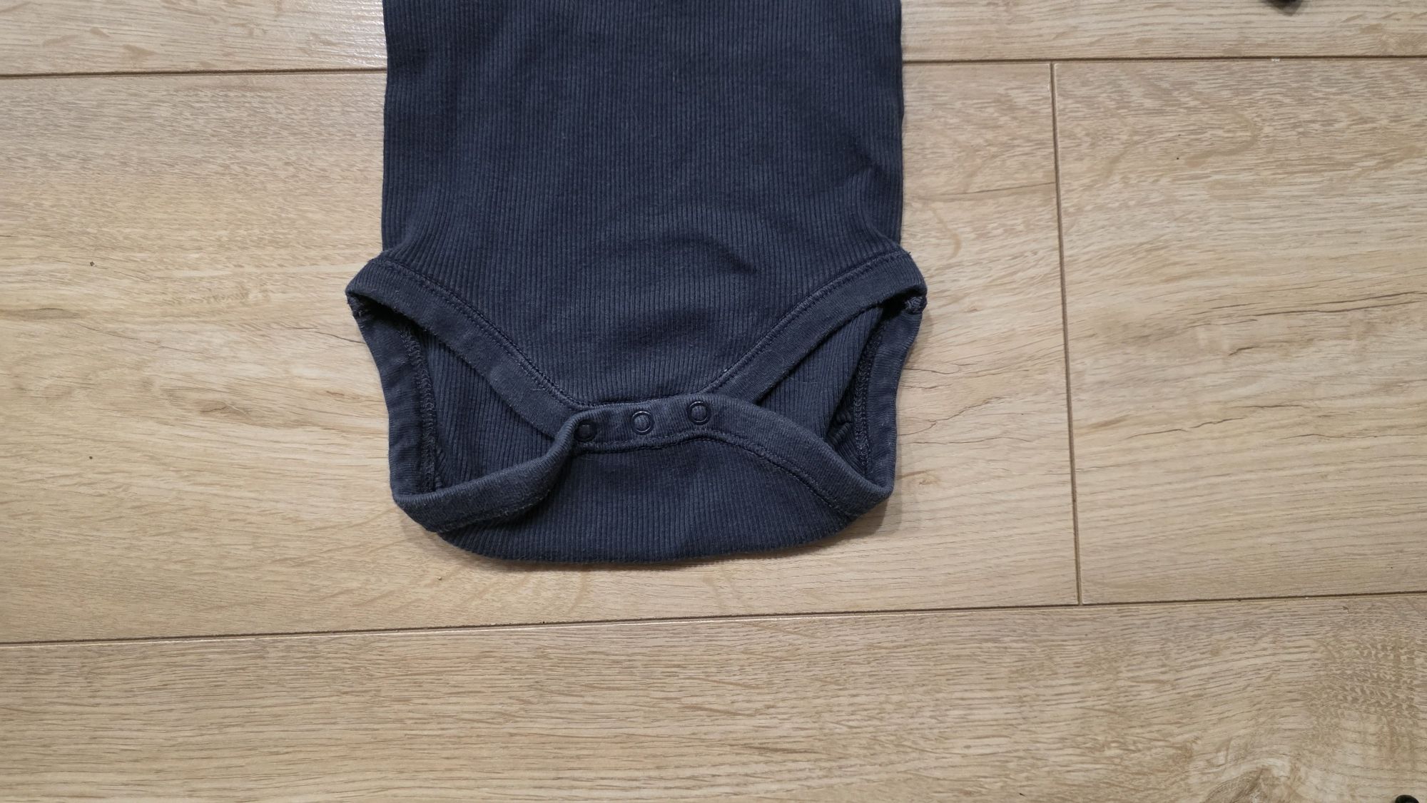 Chłopięce body niemowlęce Newbie r. 62 stan bdb