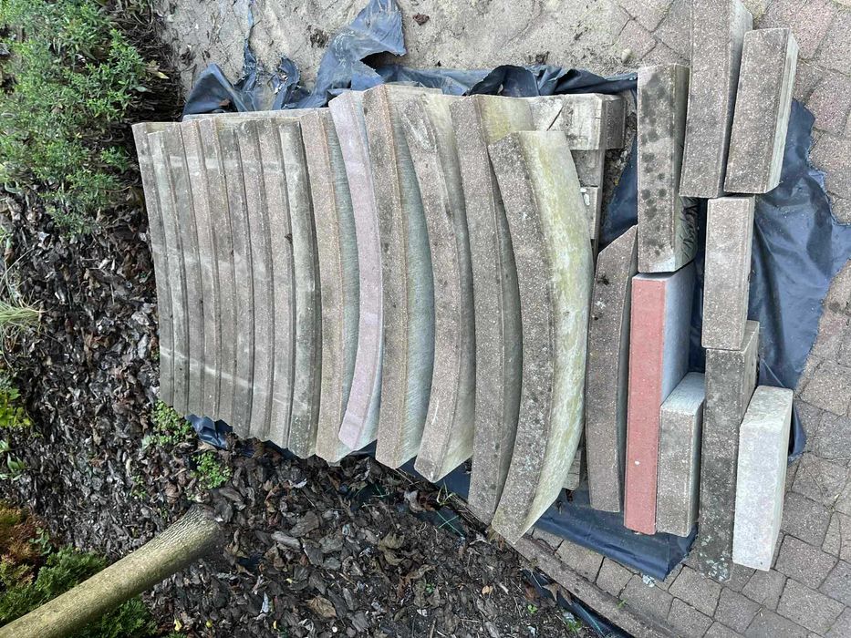 Sprzedam krawężniki łukowe