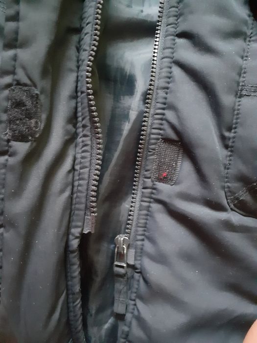 Женская куртка  44 размер