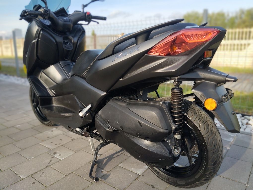 Yamaha x max 300 na kat a2 2017 ABS ESP keyless transport pod dom