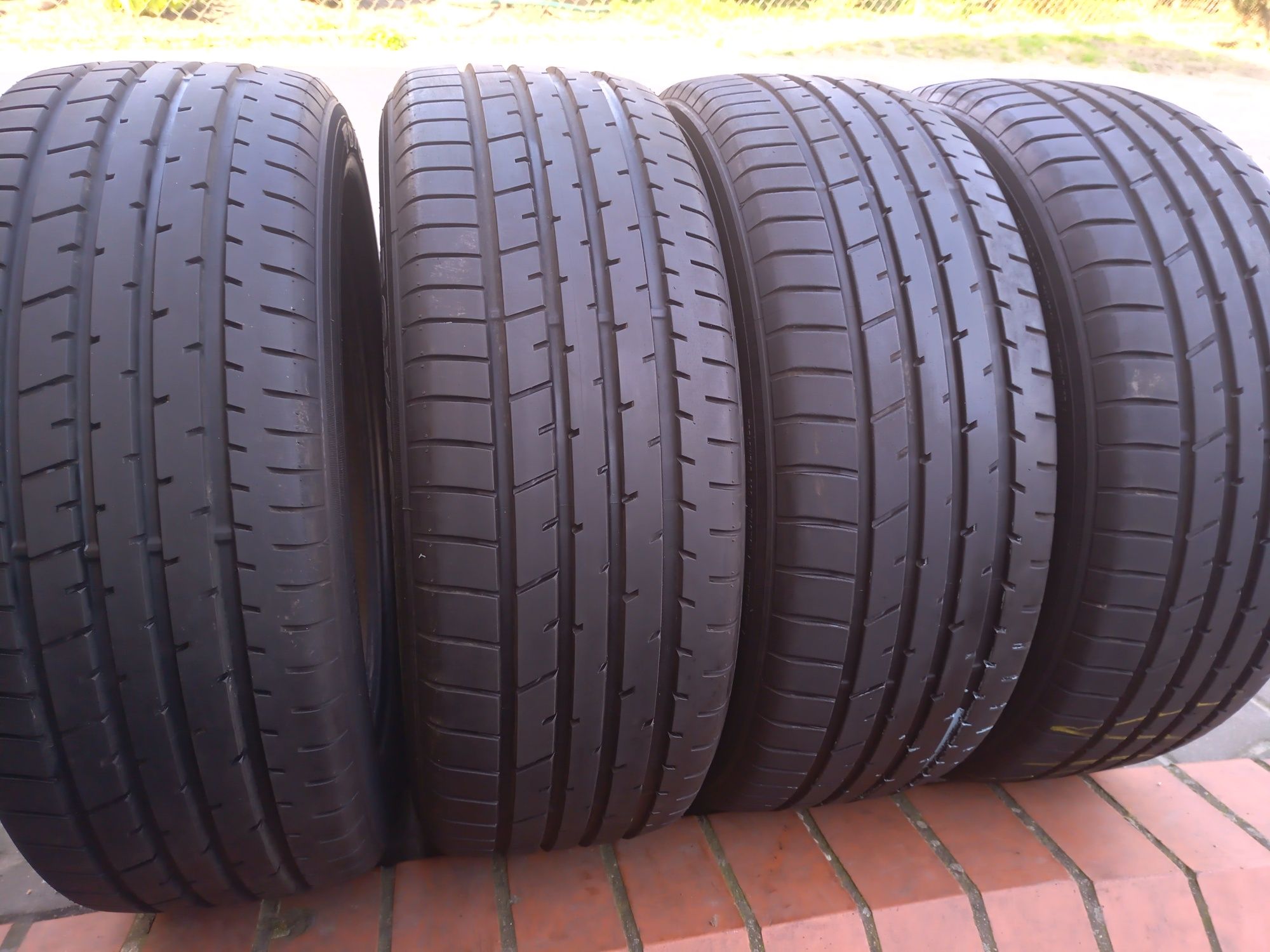 Toyo 225/55R19 Opony letnie