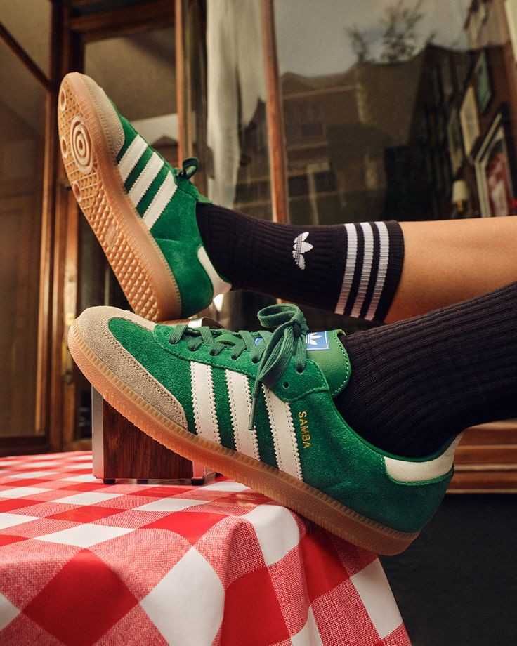 Adidas sportowe buty na codzen nowe