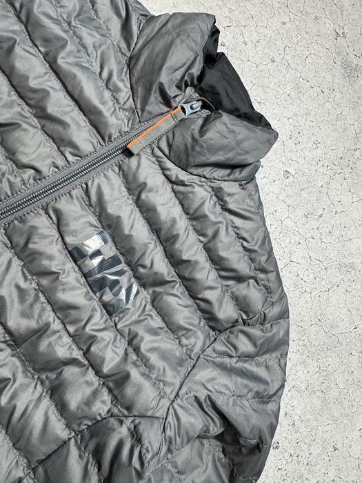 Курточка Микропуховик Helly Hansen Оригинал XS Размер