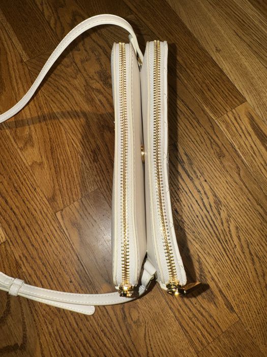 Pikowana kremowa torebka damska na ramię kremowa Ochnik