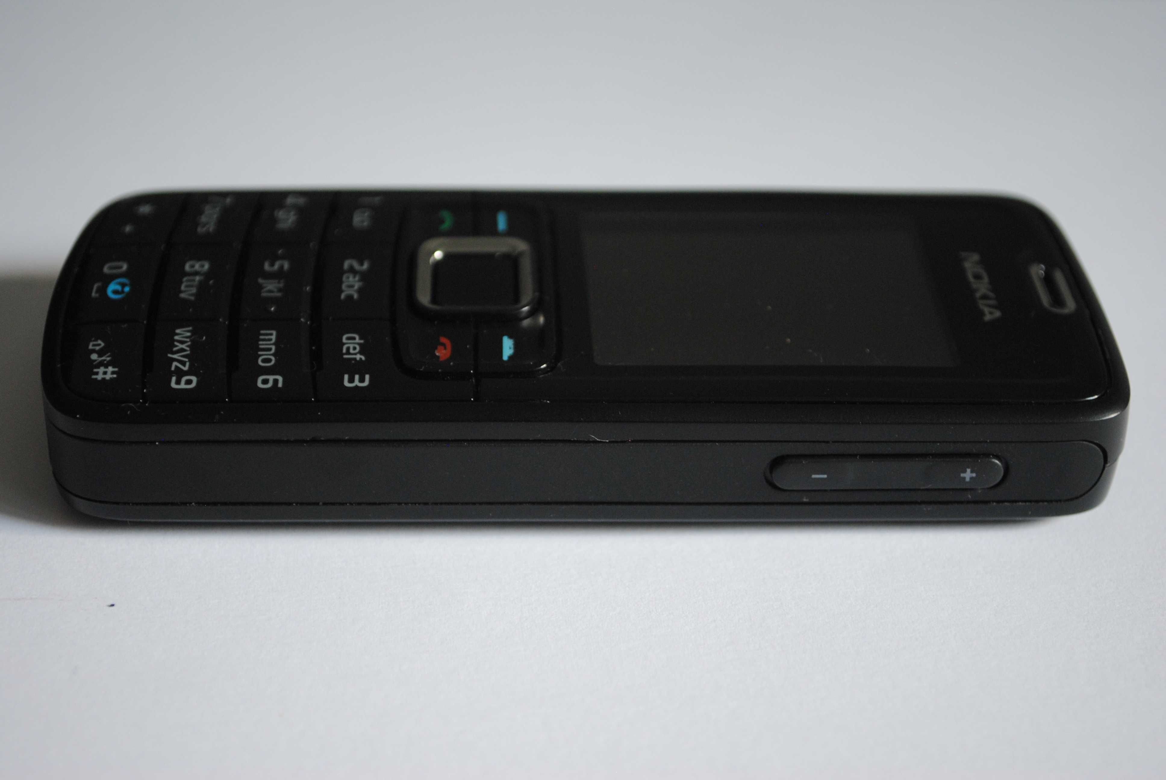Telefon Nokia 3110c z ładowarką stan BDB