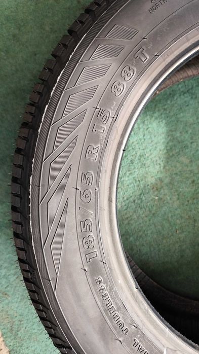 Opona Nokian NRT 2  185/65R15 88T 1-szt