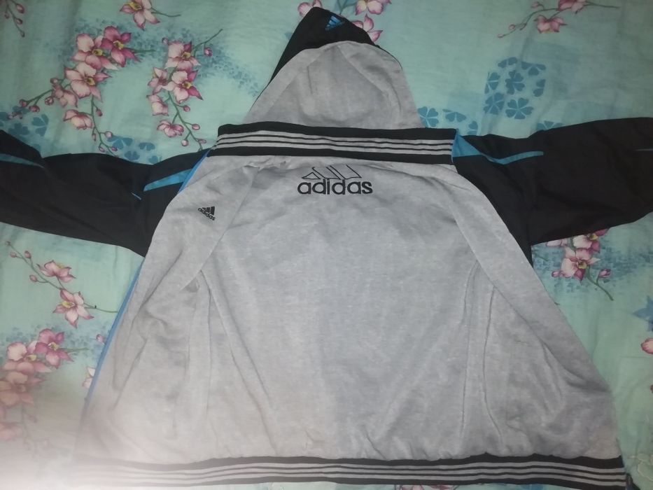 Одежда мужская. Продаю стары вещи в которых почти не ходил. В хорошем