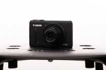 Canon PowerShot S100 - bardzo dobry stan, ładowarka, etui