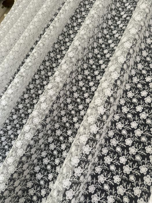 Готовые тюли по 5м высотой 1,70м , гардины на кухню