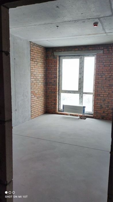 Простора 1-кімнатна квартира 50 м² ЖК Madison Gardens