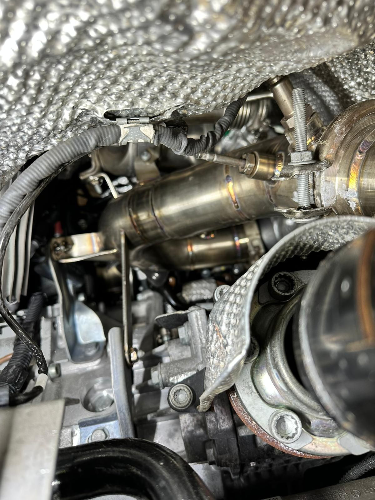 Downpipe VW T6.1 - 2.0tdi oraz Golf V GTI 2.0 tsi