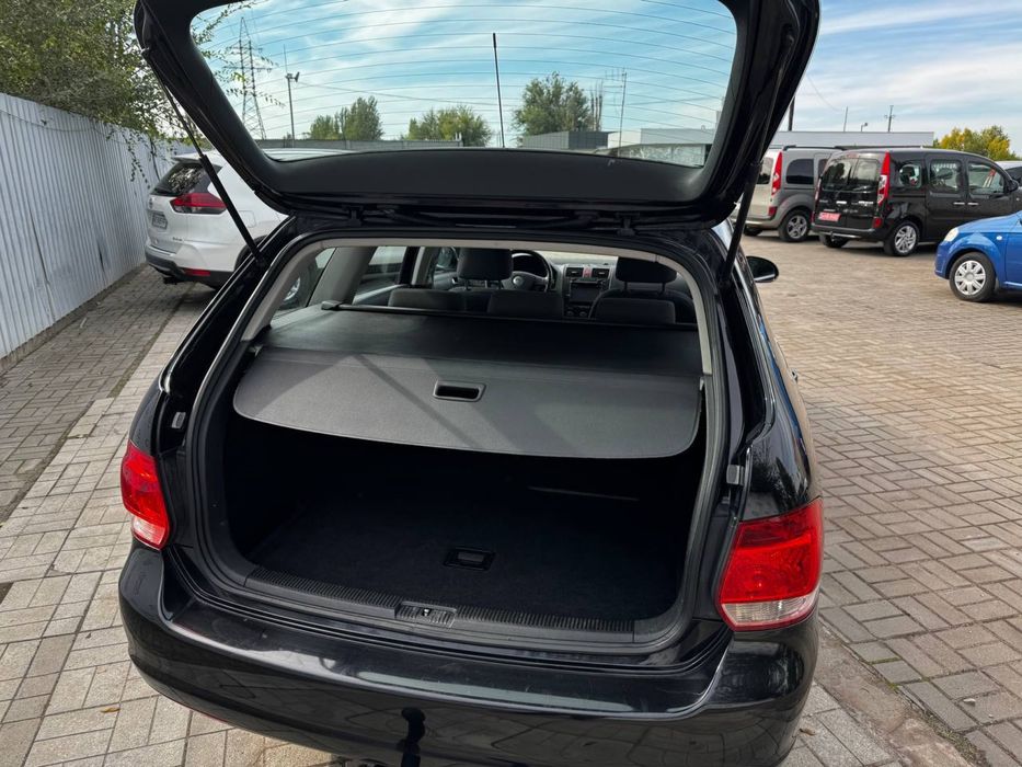 Продам Volkswagen Golf 2009г., 1.4 бензин. Свежепригнан. Обмен, Лизинг