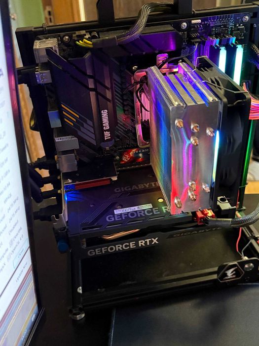 Відеокарта GiGABYTE NVIDIA RTX 4060 8GB Протестована !