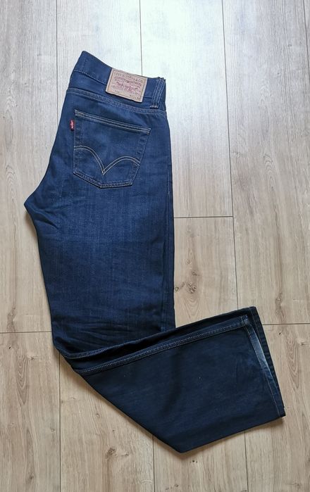Spodnie granatowe levis 506 męskie