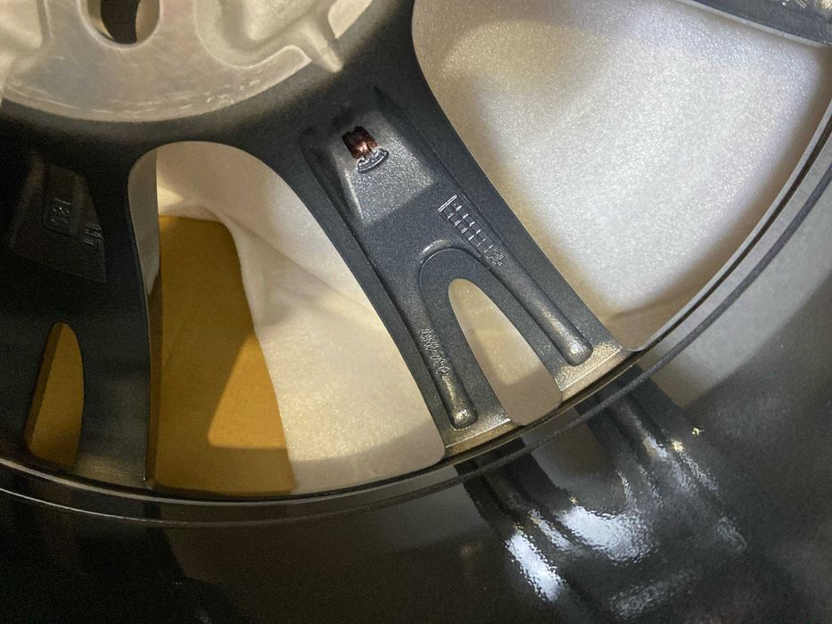 Диск R19 темно сірий 2022+ Tesla Model Y Original