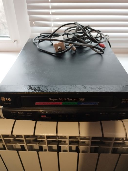 JG видеомагнитофон