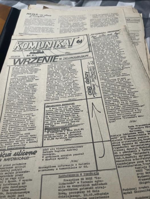 Dokumenty solidarność, komunikaty, tygodniki