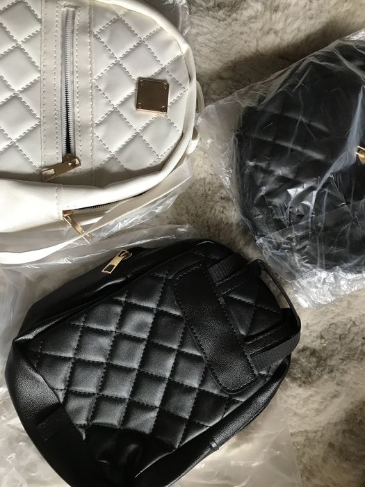 NOWY!! zapkowany plecaczek