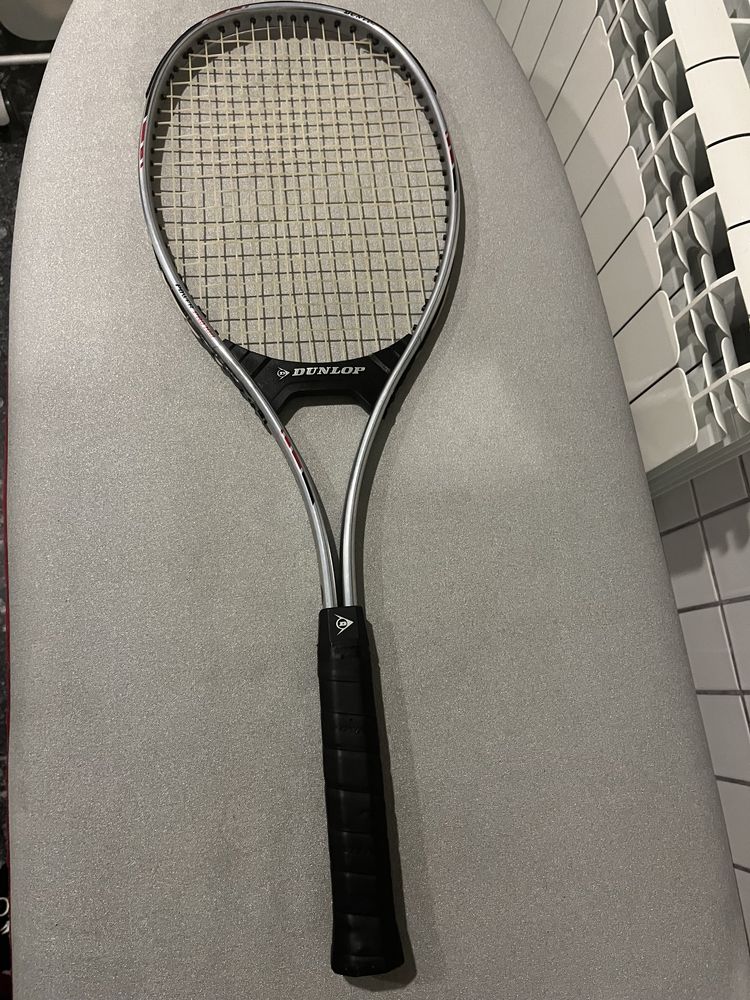 Raquete Dunlop John McEnroe power pro 700