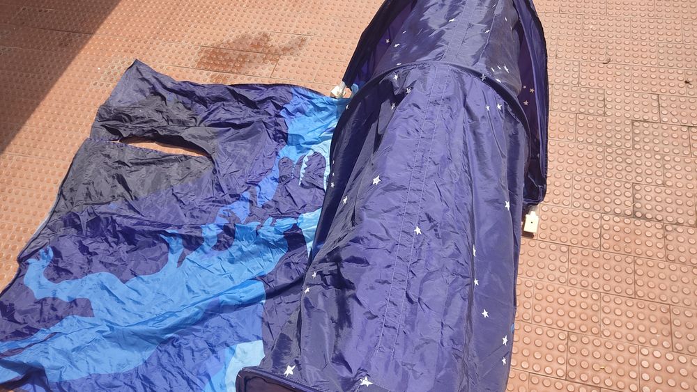 Túnel dinossauro para cama