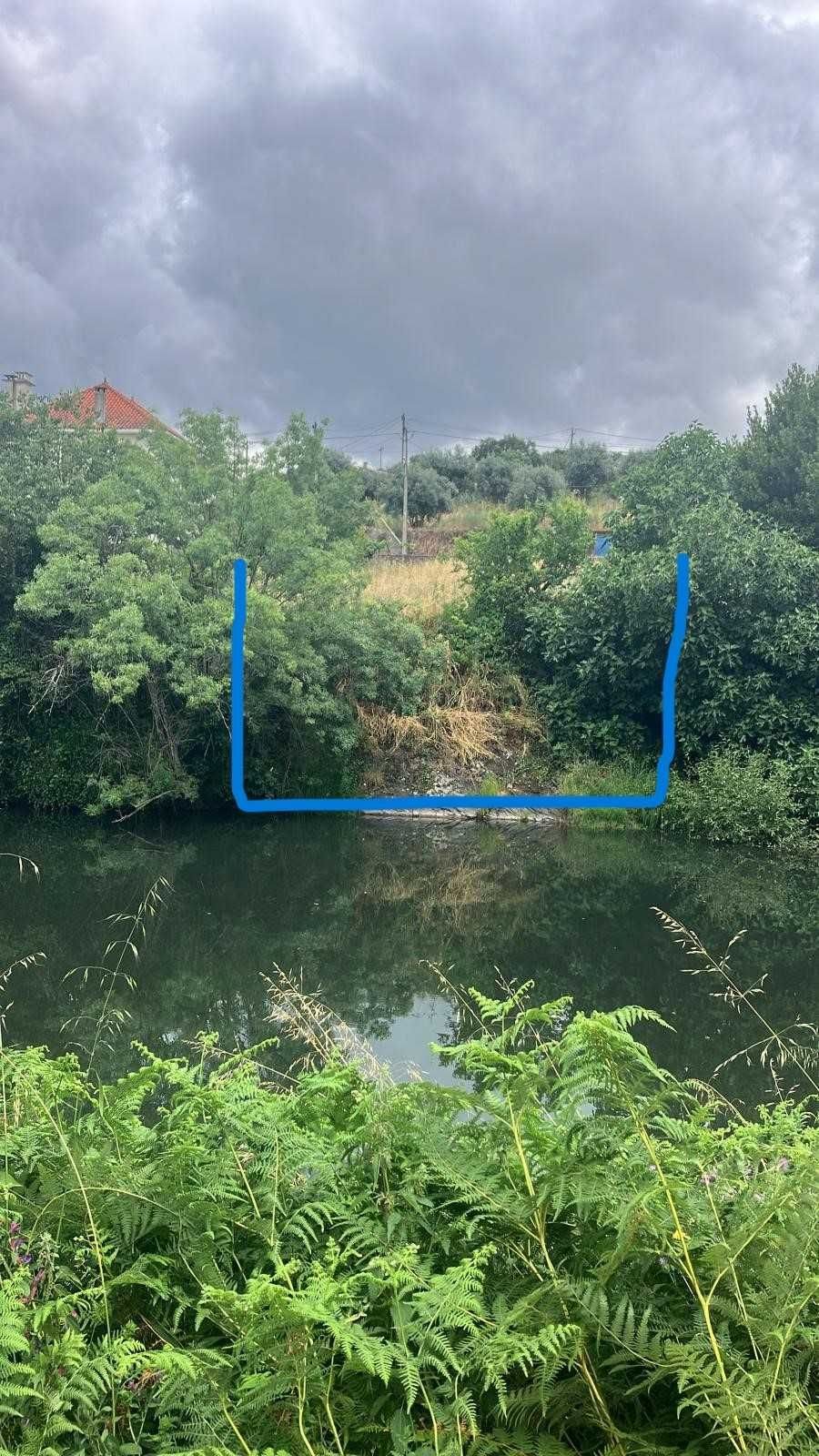 Terreno para construção junto ao Rio Ceira