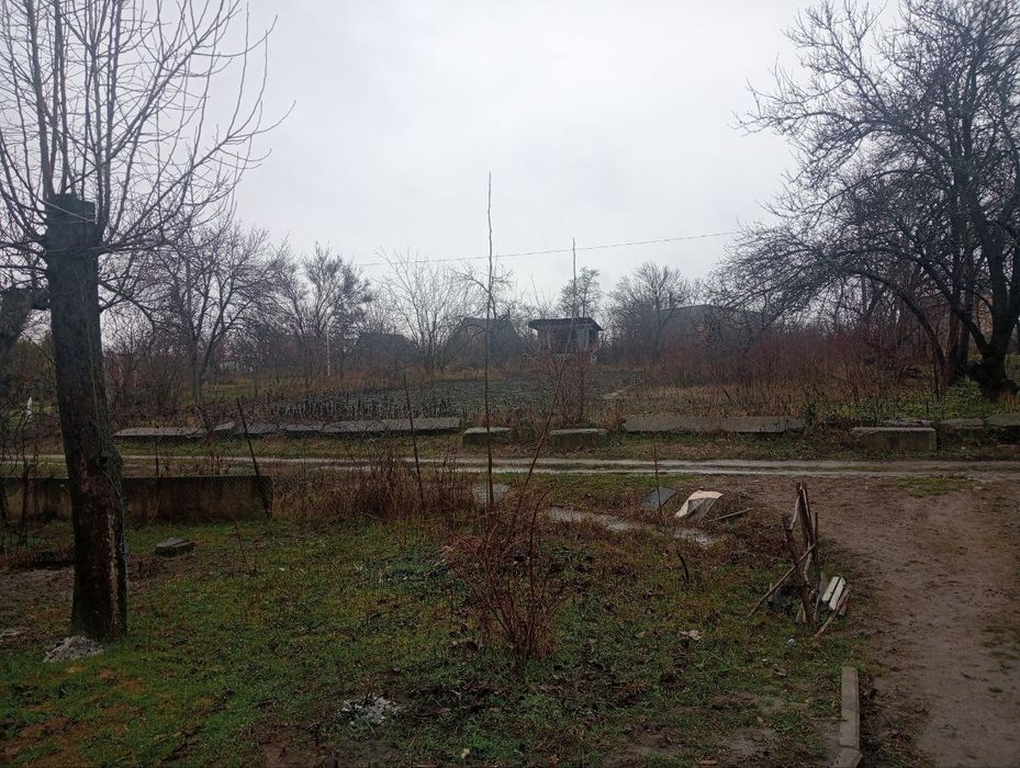 Терміново продам будинок і 2 земельні ділянки в СТ КОЛОС