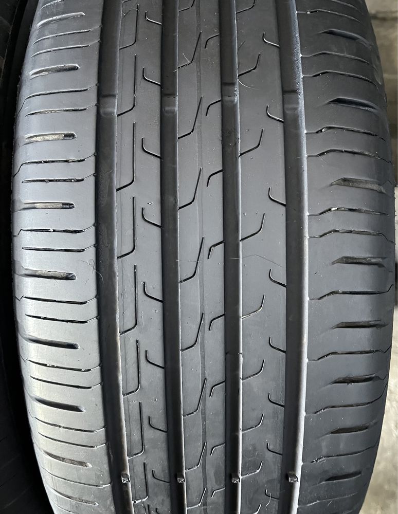 Шини Continental Eco Contact 6 R 17 215 60