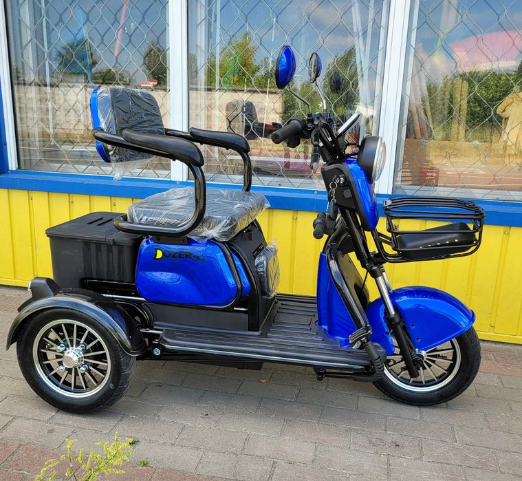 Трицикл електричний DOZER Model 4Е 800Вт