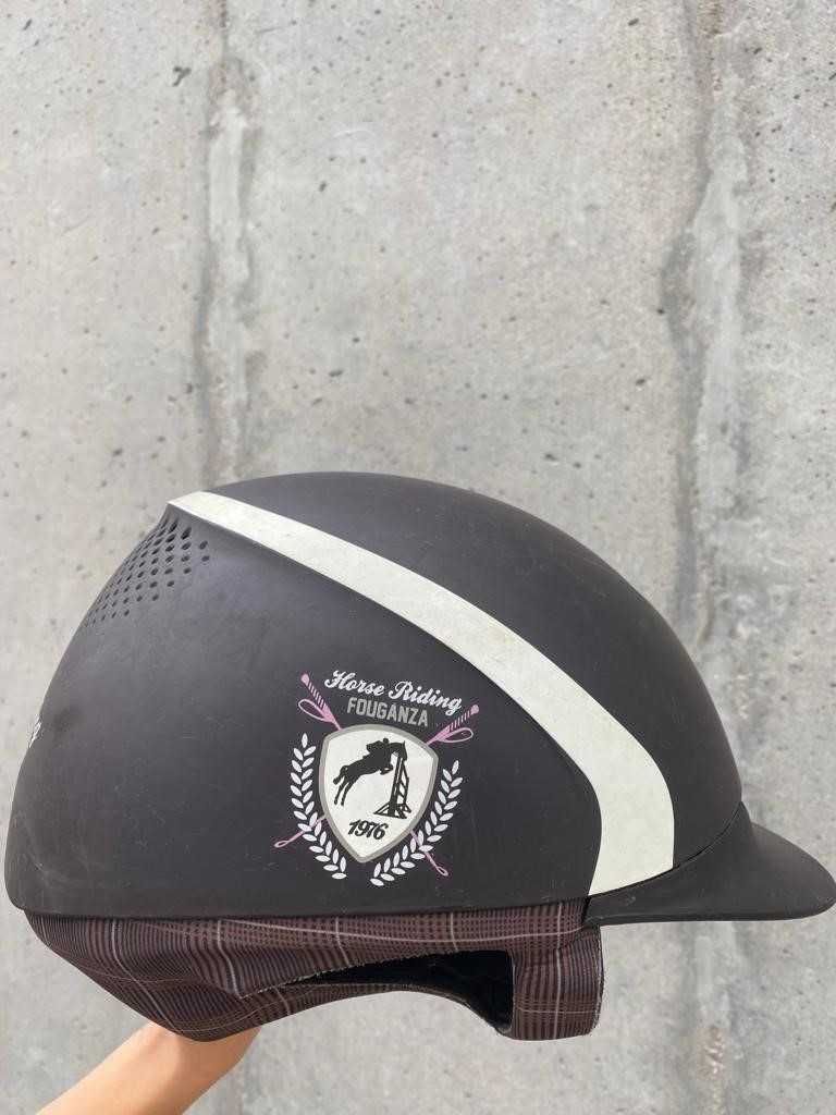 Toque equitação, criança