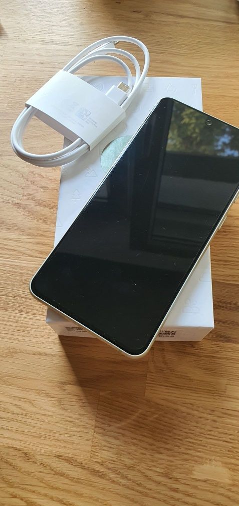 Samsung S21 FE 5G 6 GB / 128 GB Oliwkowy
