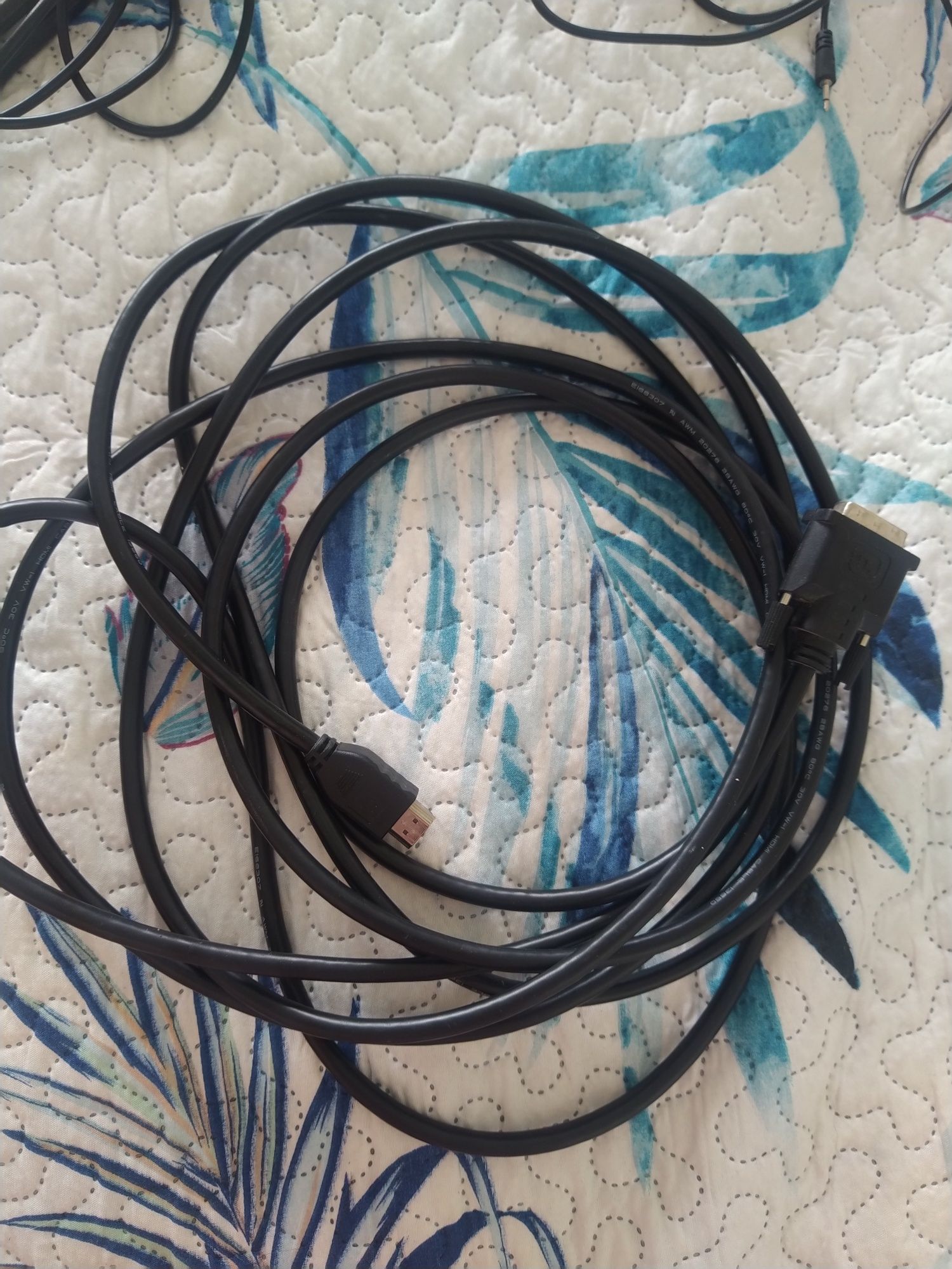 Kabel DVI HDMI do telewizora