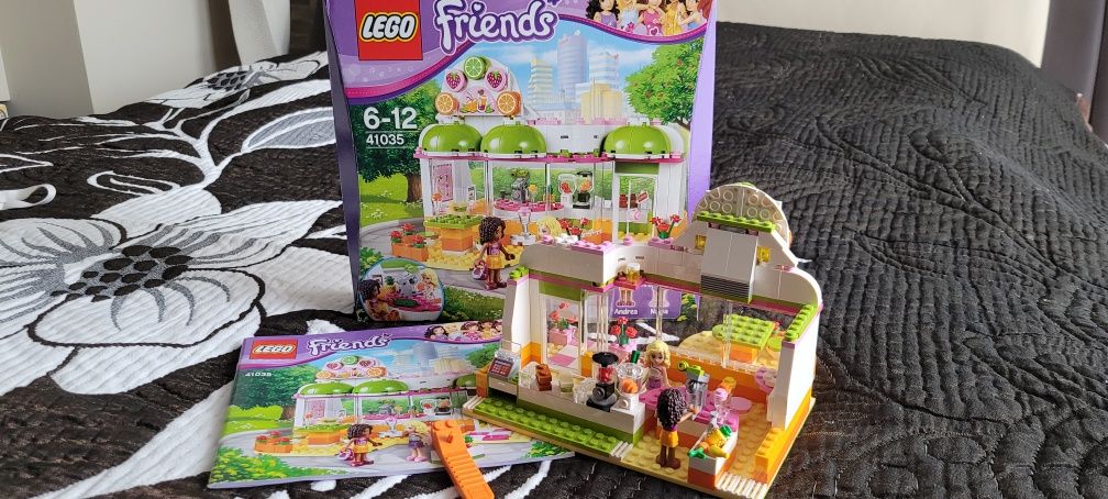 Lego Friends Bar z sokami w Heartlake 41035