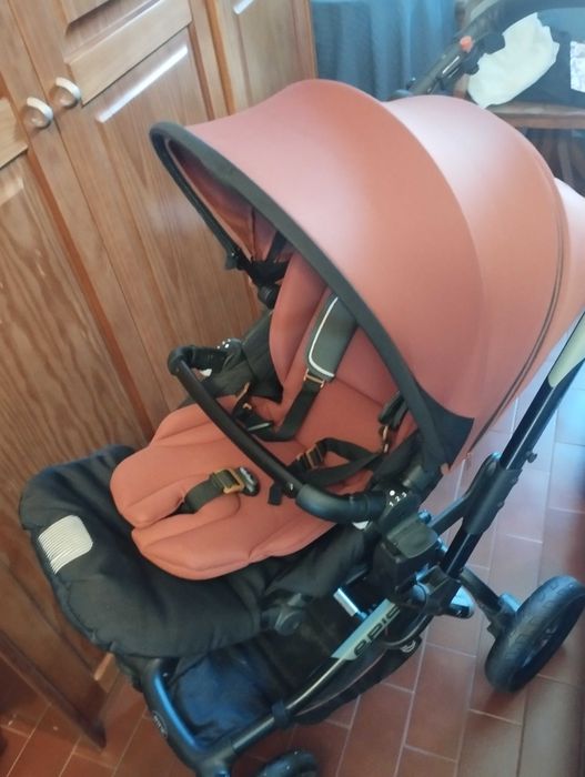 Conjunto carrinho bebé+ovo jané