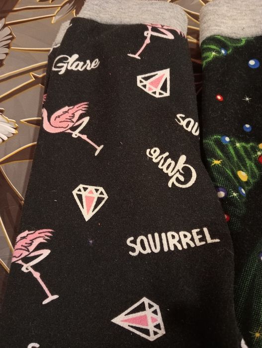 Legginsy- dziewcz. ociepl futerkiem 2 szt(1 świąteczne) 98-104 +gratis