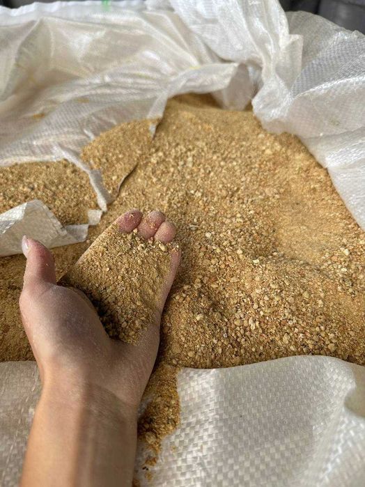 Śruta sojowa drobna HIPRO / 46% białko / Dostawa w cenie / Cała Polska