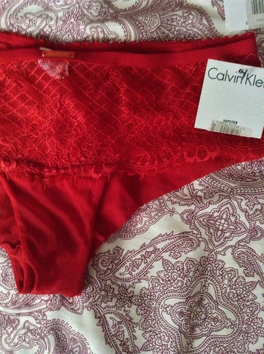 Lingerie vermelha Calvin Klein