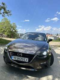 Продам свое авто Mazda3 2015 года