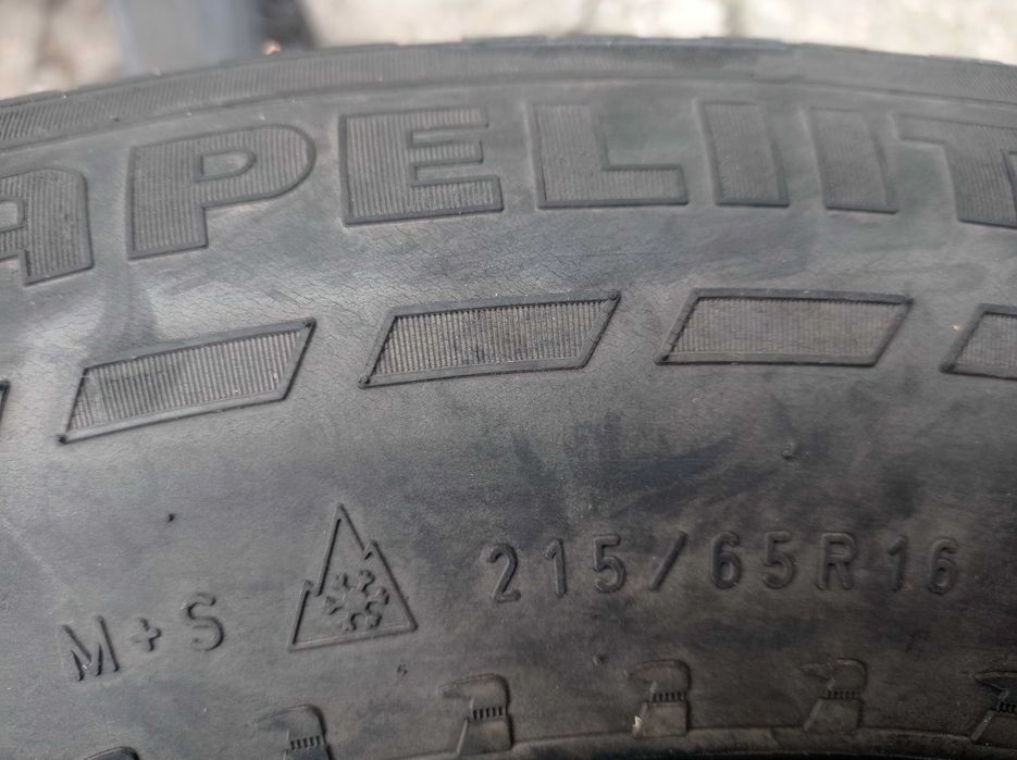 Резина б.у. зимн. R 16, R16 C.   Глуб. пр-ра - 5мм.