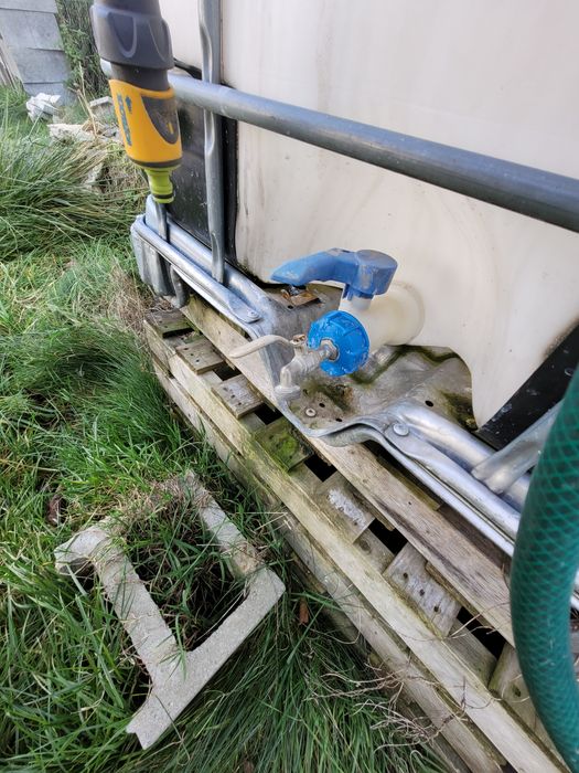 Mauser 1000l czysty po wodzie