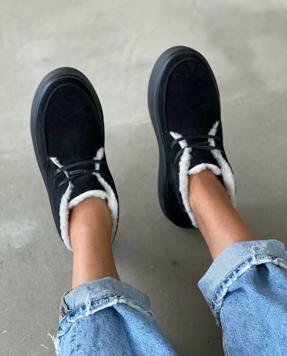 Жіночі зимові лофери