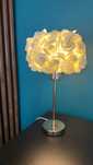 Lampa stołowa stojąca kremowe róże elegancka styl glamour