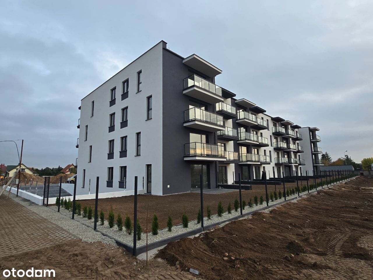 Koronowo, blok B mieszkania 2 lub 3 pokojowe