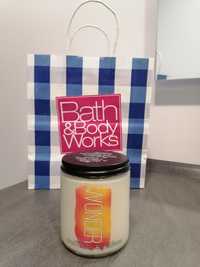 Нова ароматизована свічка Bath and Body works USA 200 грамм