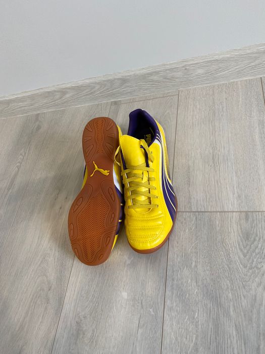 Футзалки   Бренду Puma