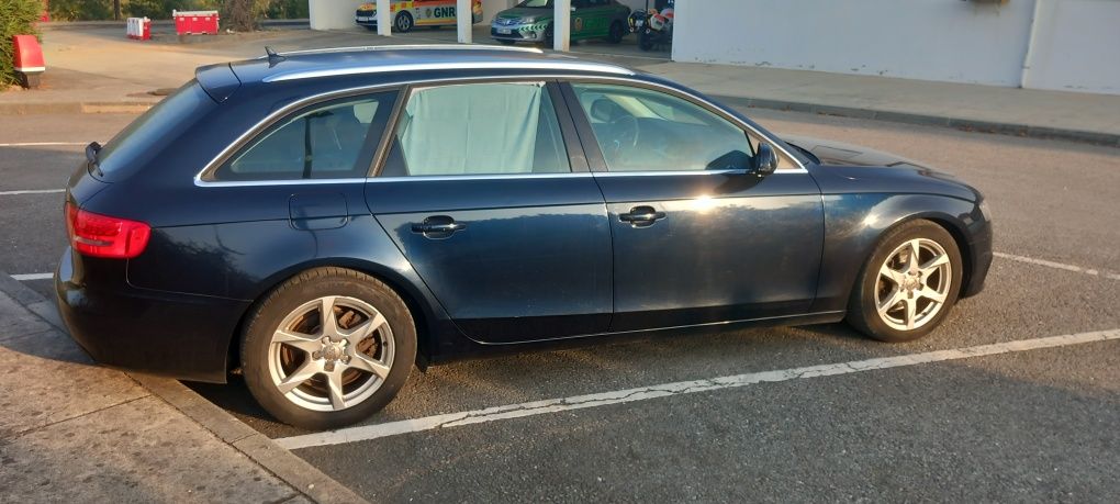 Audi A4 Avant B8 2.0 170cv