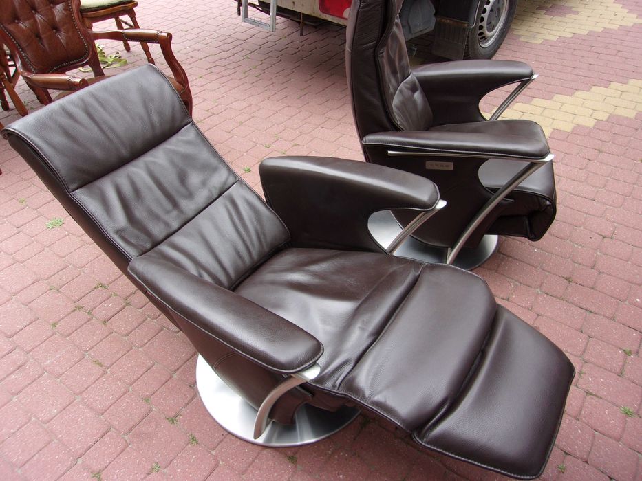 Dwa  fotele relax design ,akumulatory,skóra