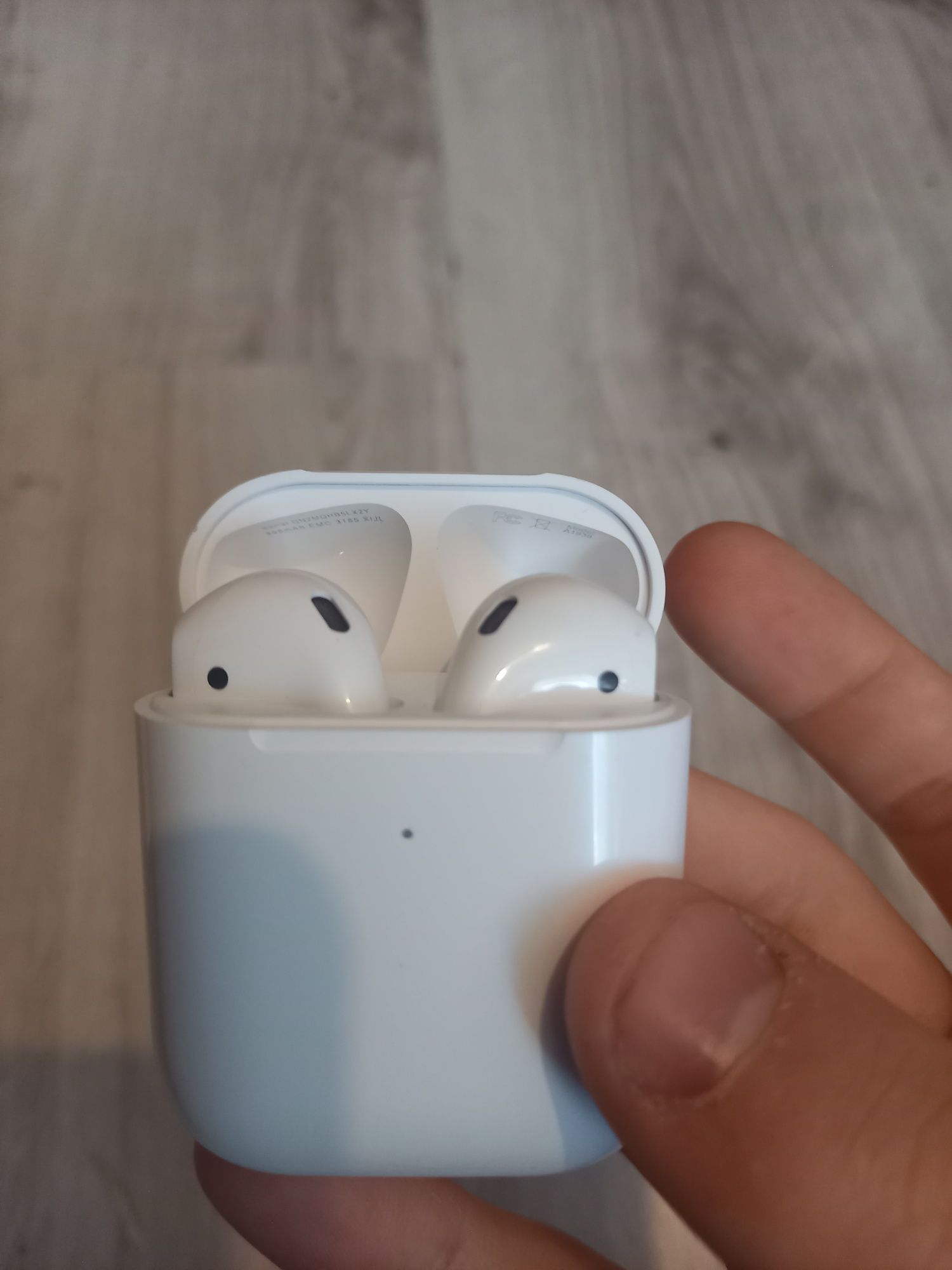 Airpods 2. generacji