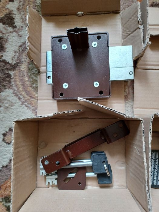Zamek zasuwa ROM-3
