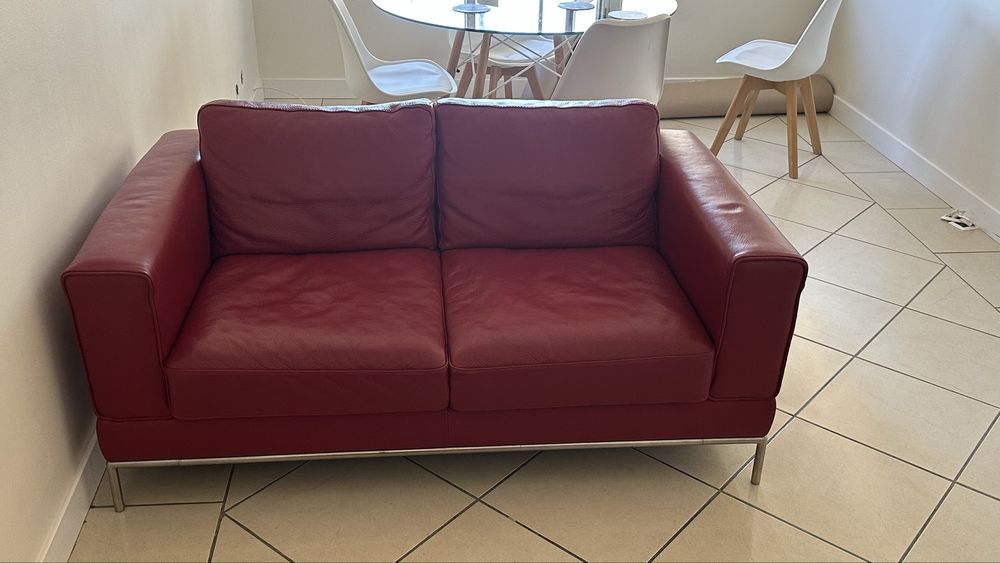 Sofa pele ikea 350 euros